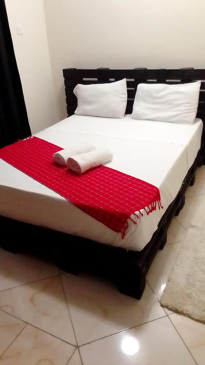 מומבסה Kc Homes Tours &Travels מראה חיצוני תמונה
